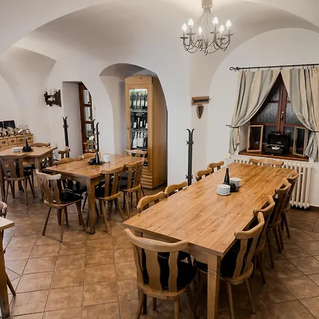 Rytířsko Hotel 3*